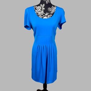 Essentials by ABS - Pleated -Scoop Neck - Short Sleeve Dress - Women’s - Large